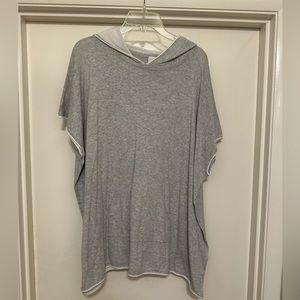 5240 Tip Top Hoodie pullover hoodie, size Large